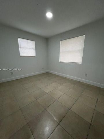 3811 SW 31st Ct, West Park, FL 33023