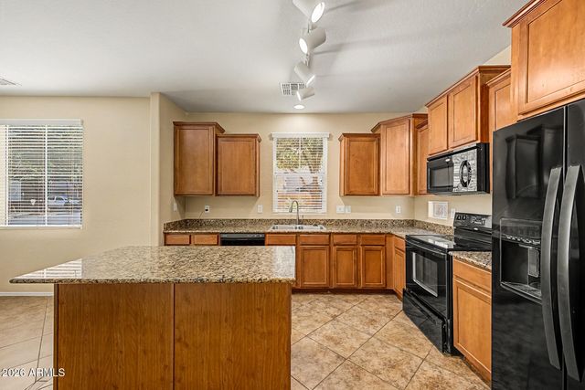 4342 E CARLA VISTA Drive, Gilbert, AZ 85295