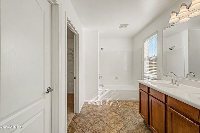 4342 E CARLA VISTA Drive, Gilbert, AZ 85295