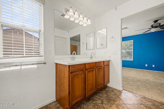 4342 E CARLA VISTA Drive, Gilbert, AZ 85295