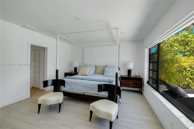 1405 Stillwater Dr, Miami Beach, FL 33141