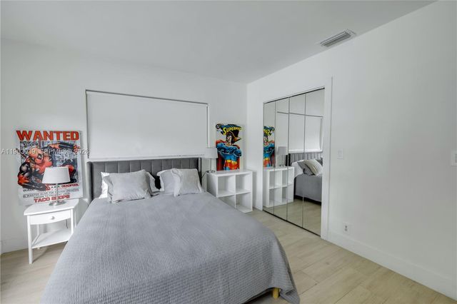 1405 Stillwater Dr, Miami Beach, FL 33141