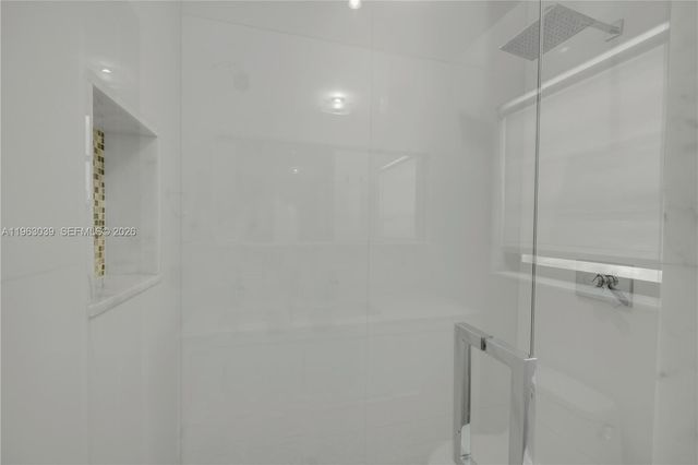 1405 Stillwater Dr, Miami Beach, FL 33141