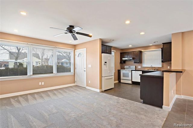 3722 NORMANDY Road, Royal Oak, MI 48073