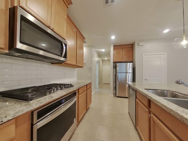 13283 N 144th Lane, Surprise, AZ 85379