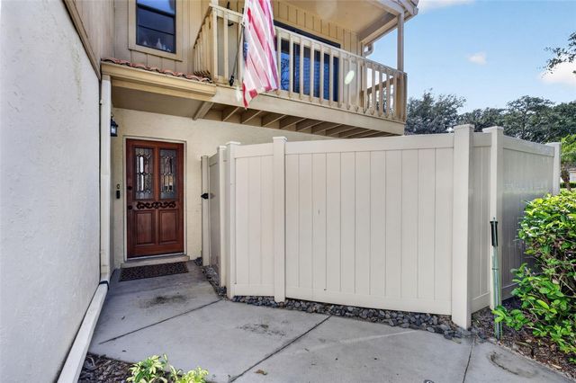 1010 W PEBBLE BEACH CIRCLE, Winter Springs, FL 32708