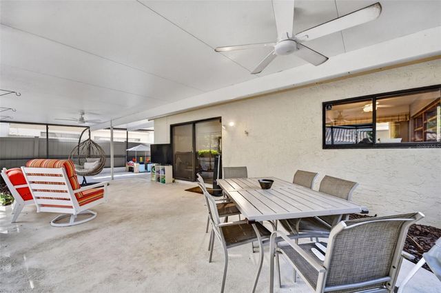 1010 W PEBBLE BEACH CIRCLE, Winter Springs, FL 32708