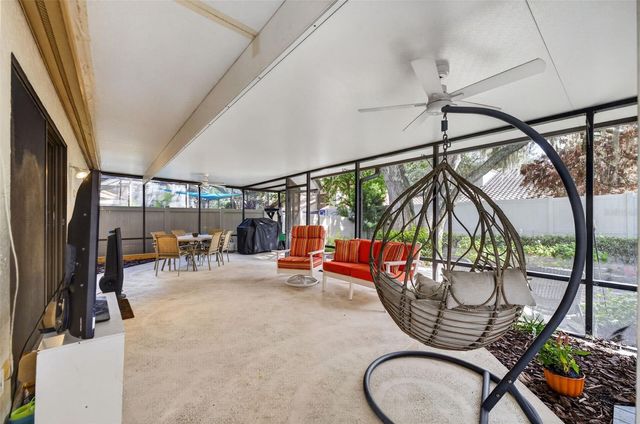 1010 W PEBBLE BEACH CIRCLE, Winter Springs, FL 32708
