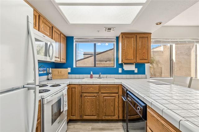 2022 Merrill Lane 6A, Bullhead City, AZ 86442