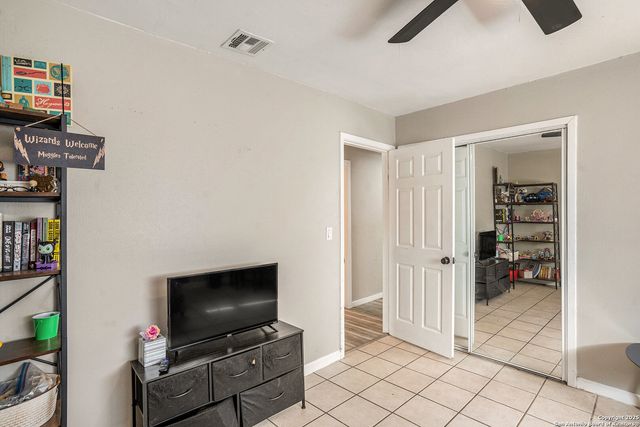 6610 Courtyard, San Antonio, TX 78239
