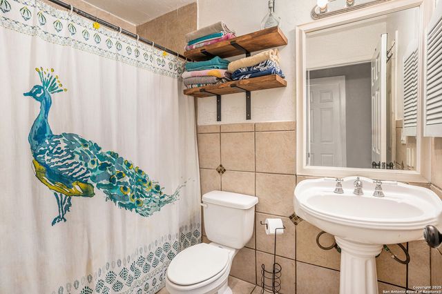 6610 Courtyard, San Antonio, TX 78239