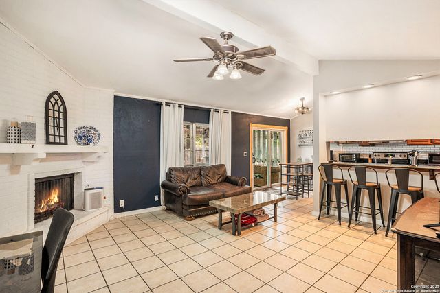 6610 Courtyard, San Antonio, TX 78239