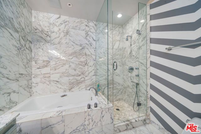 9249 Burton Way 205, Beverly Hills, CA 90210