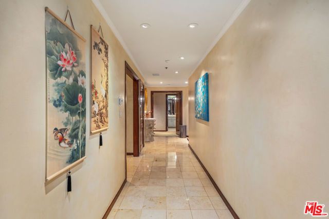 9249 Burton Way 205, Beverly Hills, CA 90210