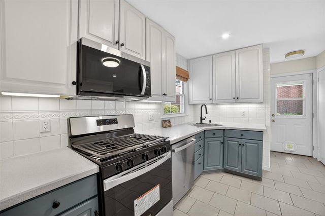 57 Estherwood Avenue, Dobbs Ferry, NY 10522