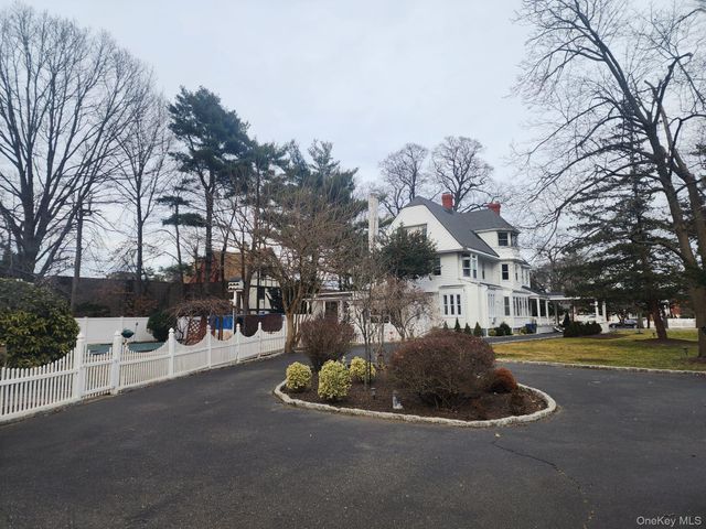 129 Hilton Avenue, Hempstead, NY 11550