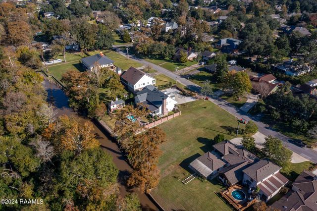 511 Beverly Drive, Lafayette, LA 70503
