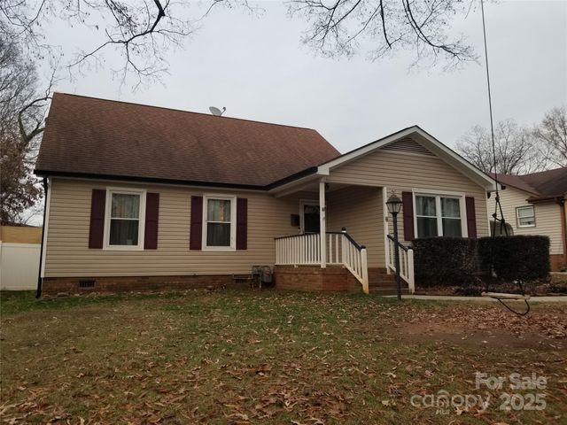 372 Aycock Street NE, Concord, NC 28025