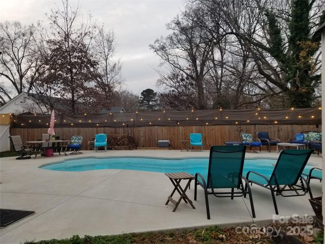 372 Aycock Street NE, Concord, NC 28025