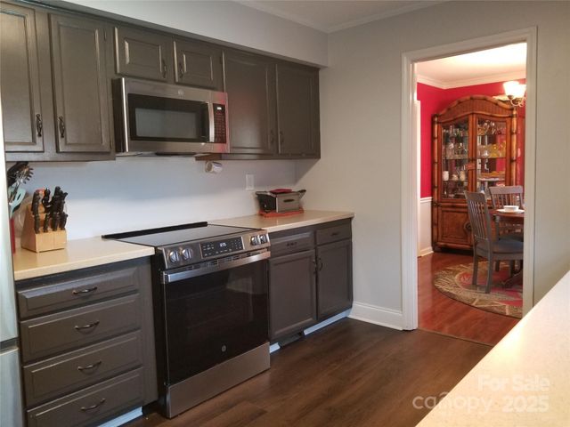 372 Aycock Street NE, Concord, NC 28025