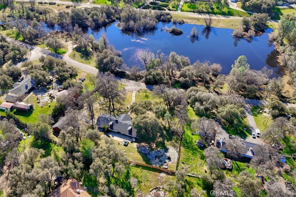 Image 62 of property listing at 31729 Cherokee, Coarsegold, CA 93614