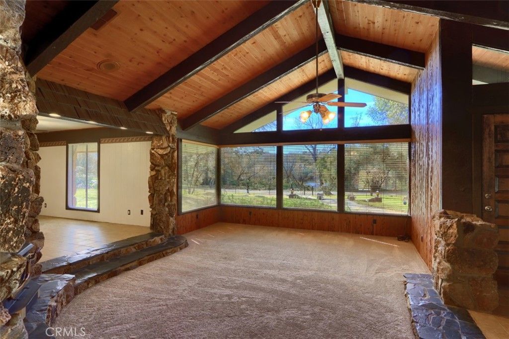 Image 8 of property listing at 31729 Cherokee, Coarsegold, CA 93614