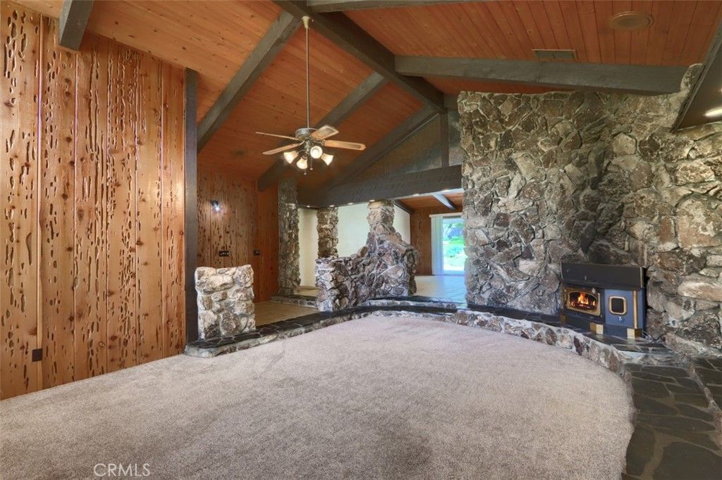 Image 9 of property listing at 31729 Cherokee, Coarsegold, CA 93614
