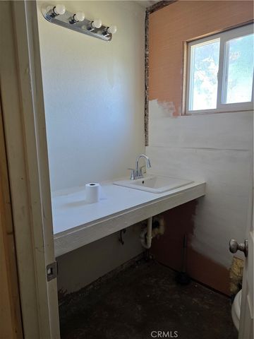 26501 Ferguson, Boron, CA 93516
