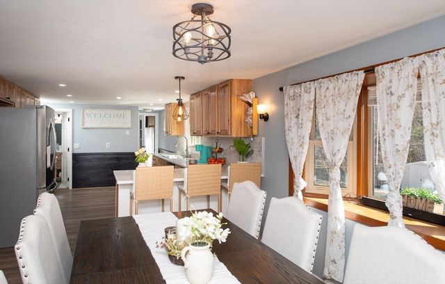 78 Precinct St, Taunton, MA 02718