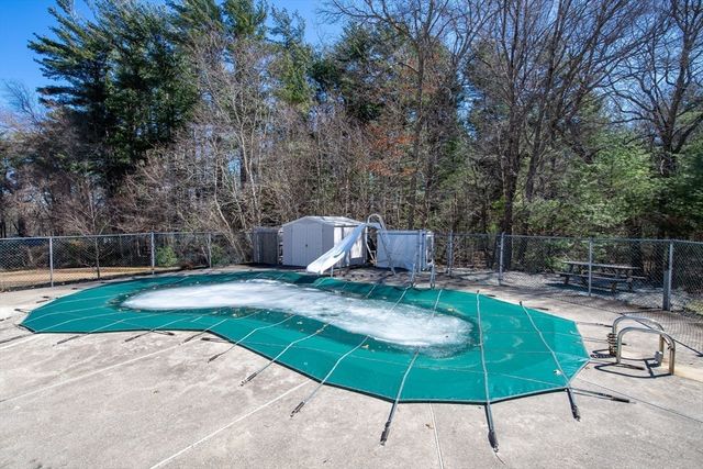 78 Precinct St, Taunton, MA 02718