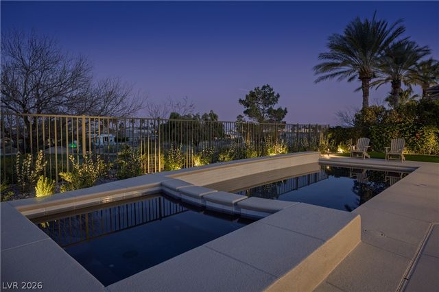 3278 Dove Run Creek Drive, Las Vegas, NV 89135