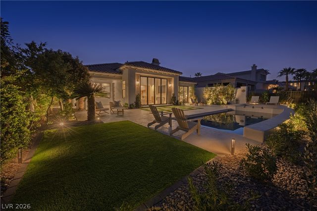 3278 Dove Run Creek Drive, Las Vegas, NV 89135