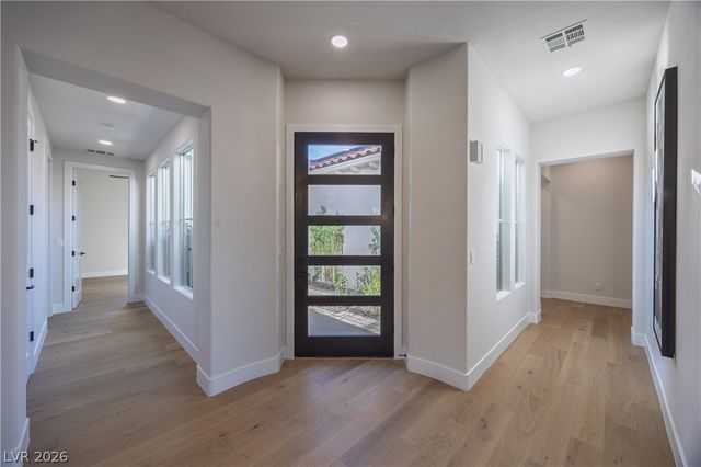 3278 Dove Run Creek Drive, Las Vegas, NV 89135