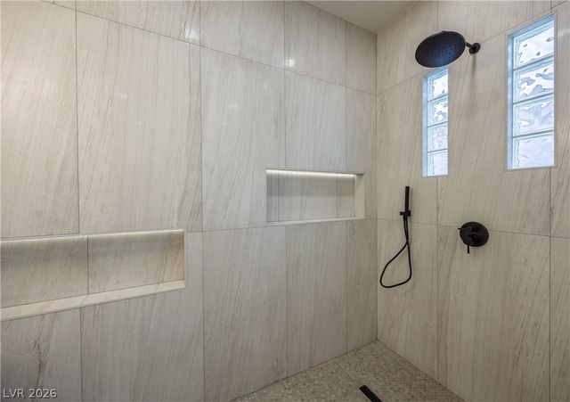 3278 Dove Run Creek Drive, Las Vegas, NV 89135