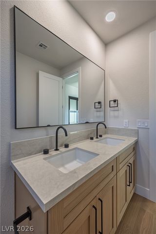 3278 Dove Run Creek Drive, Las Vegas, NV 89135