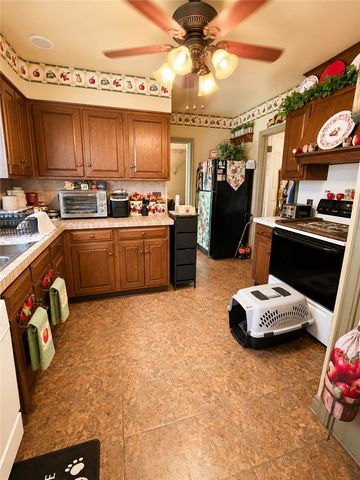 1307 N MERCER STREET, New Castle, PA 16105
