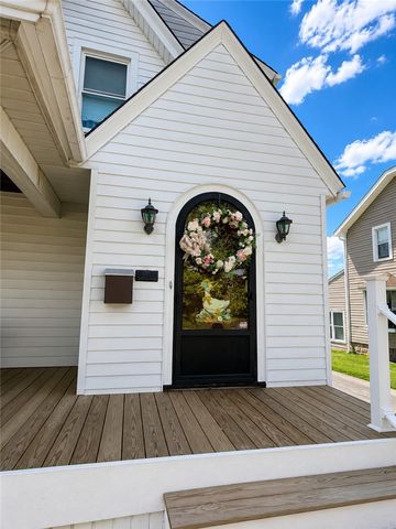 1307 N MERCER STREET, New Castle, PA 16105