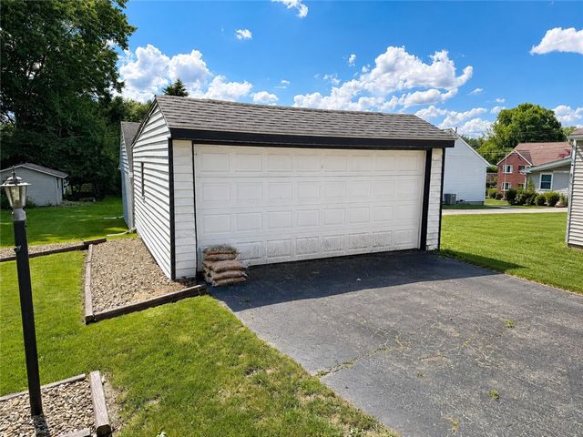 1307 N MERCER STREET, New Castle, PA 16105