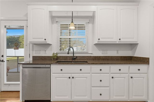 103 Malvern Hill, Easley, SC 29642