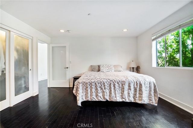 12837 Moorpark Street 405, Studio City, CA 91604