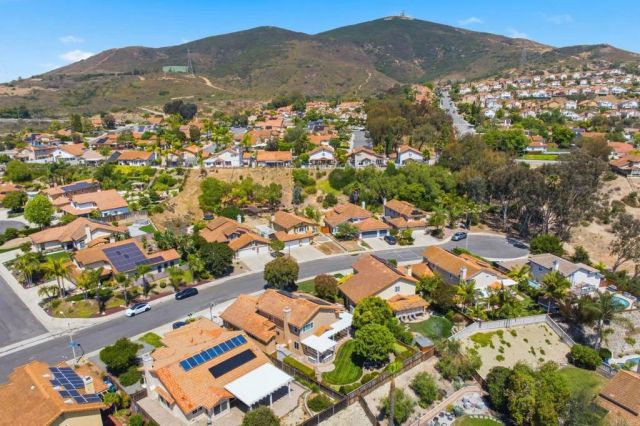 8755 Wescott Ct., Rancho Penasquitos, CA 92129