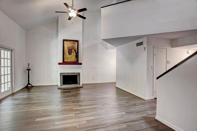 9400 Doliver Drive 45, Houston, TX 77063