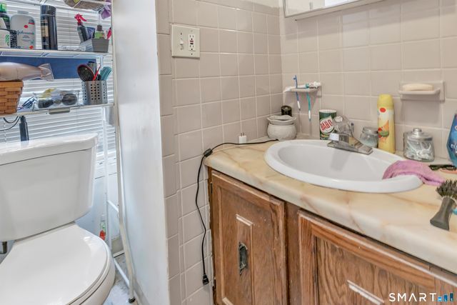 177 Thompson Street, Bridgeport, CT 06604