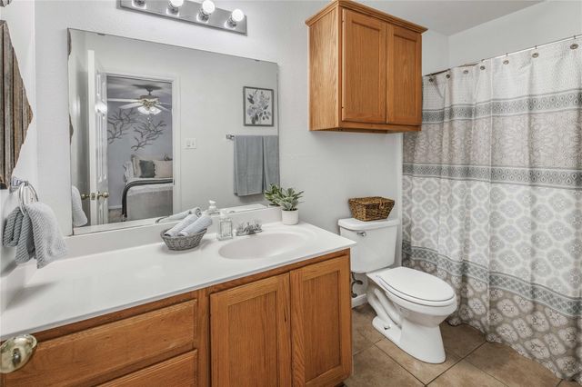 1733 Rock Hollow Loop, Bryan, TX 77807