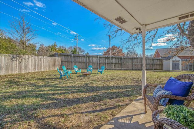 1733 Rock Hollow Loop, Bryan, TX 77807