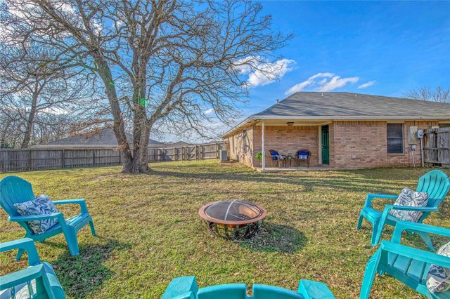 1733 Rock Hollow Loop, Bryan, TX 77807