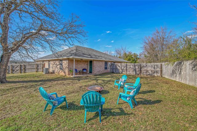 1733 Rock Hollow Loop, Bryan, TX 77807