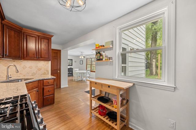548 CLAREMONT RD, Springfield, PA 19064