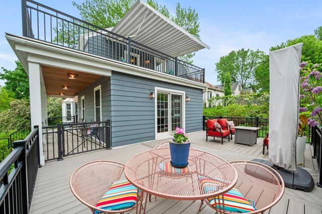 200 Thomas Avenue S, Minneapolis, MN 55405