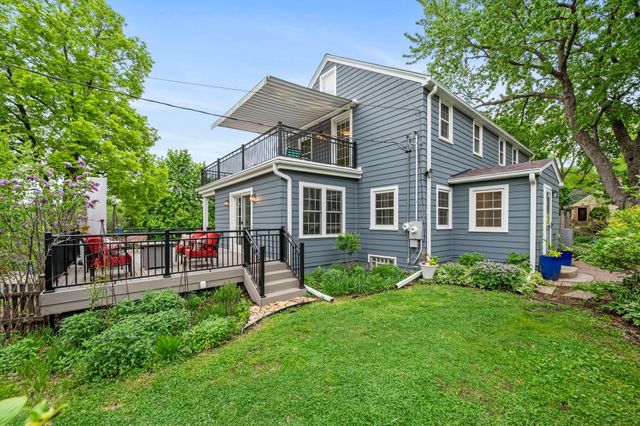 200 Thomas Avenue S, Minneapolis, MN 55405